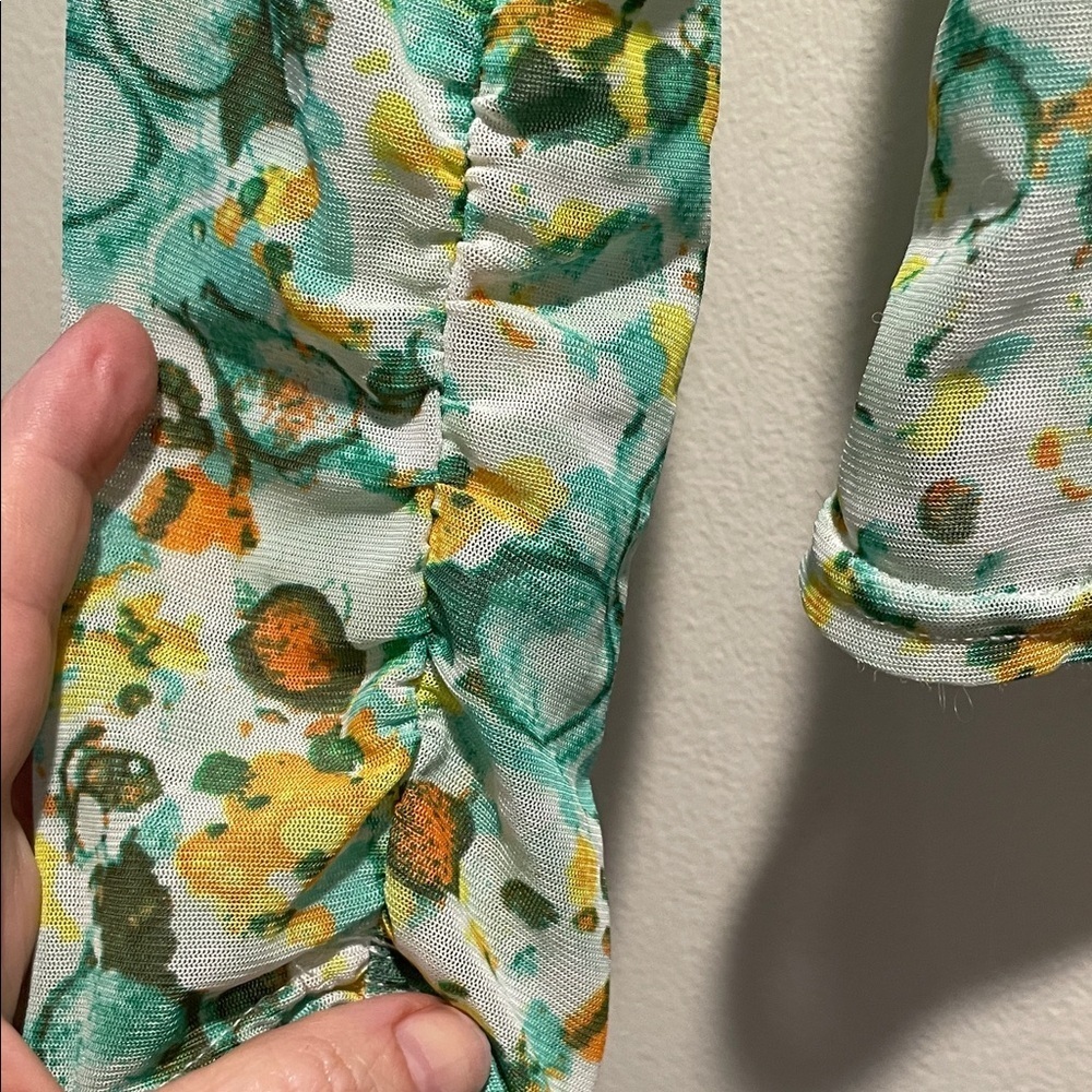Vertigo Paris Multicolored Abstract Print Ruched Streetwear - Green and Yellow - Picture 4 of 12